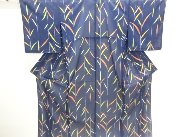 駒絽笹の葉模様小紋着物